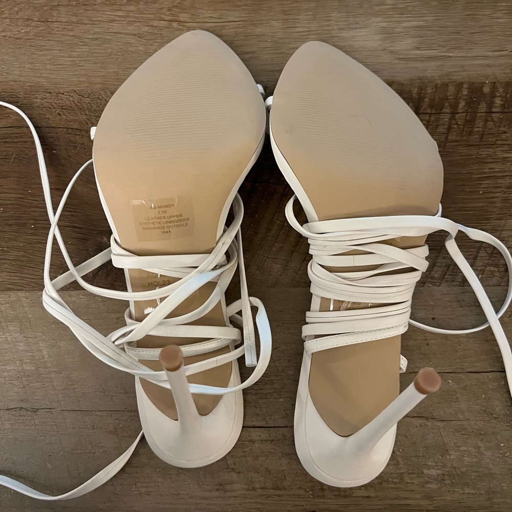 Heels - Picture 5 of 8